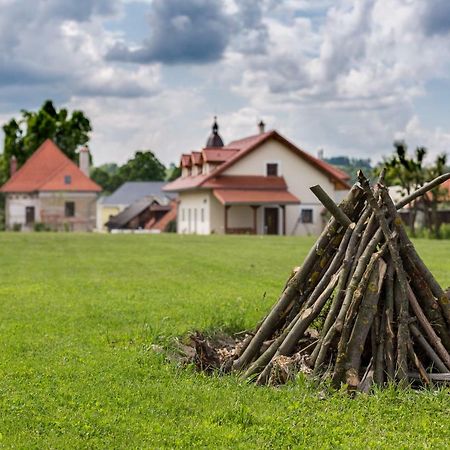 Villa Lypche Bešeňová 外观 照片