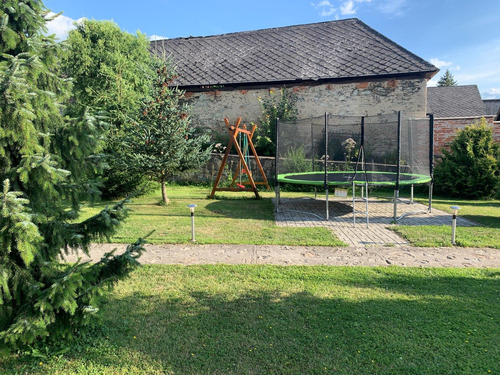 Villa Lypche Bešeňová 外观 照片