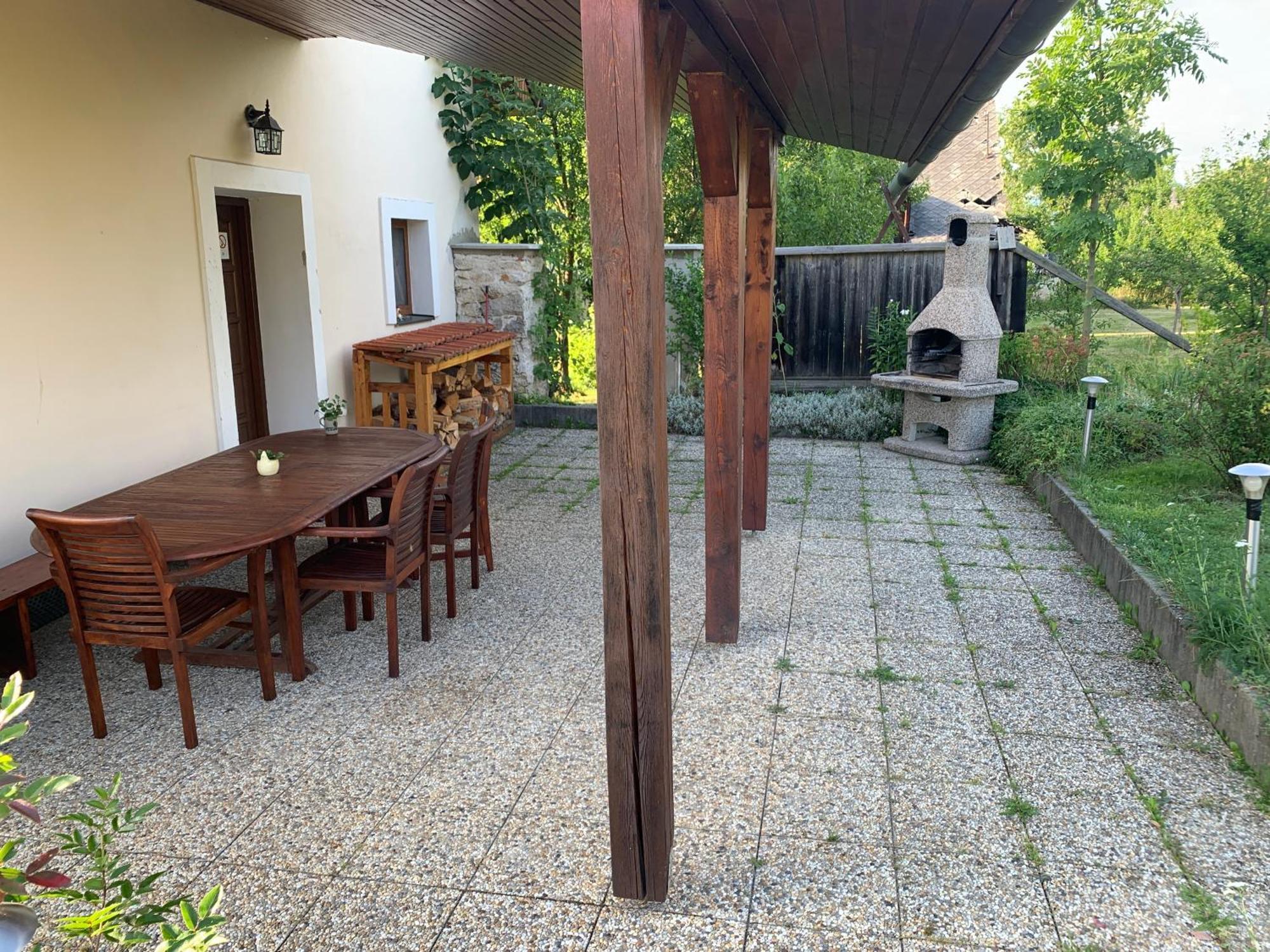 Villa Lypche Bešeňová 外观 照片